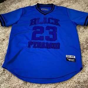 Black Pyramid Vibrant Blue Athletic Top